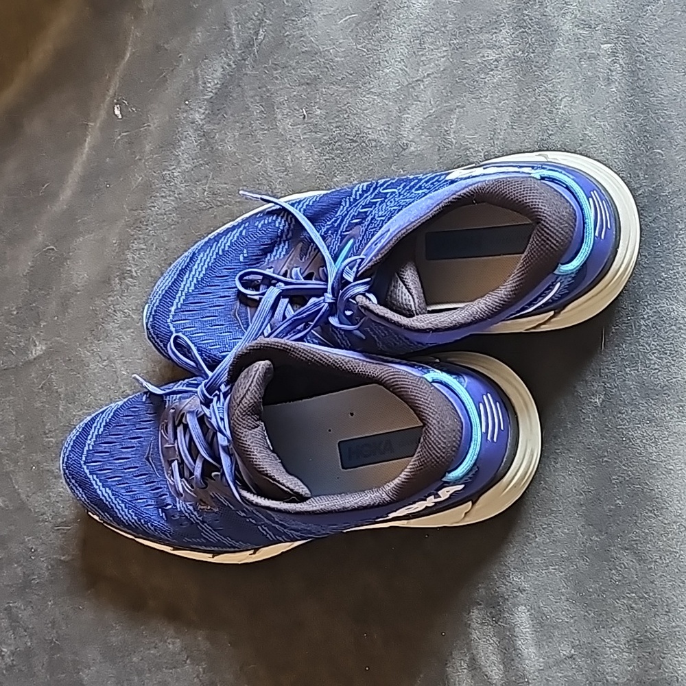 Hoka One One mens 12.5 2E